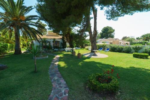 Villa In Xabia Sleeps 4 Includes Swimming Pool Air Con And Wifi