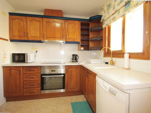 Xabia Apartment Sleeps 7 Pool Air Con