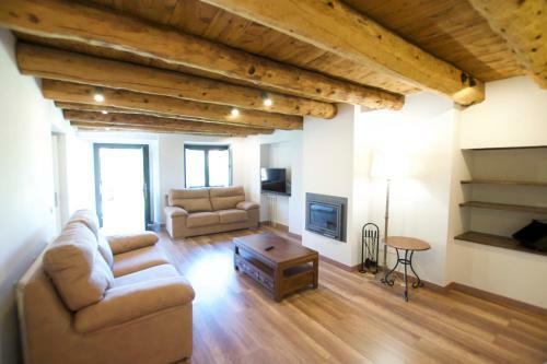 Cal Montserrat Duplex