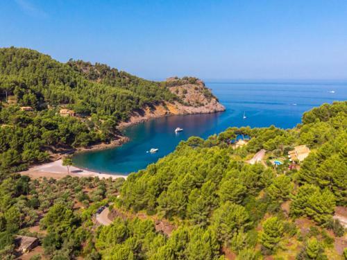 Holiday Home Cala Tuent