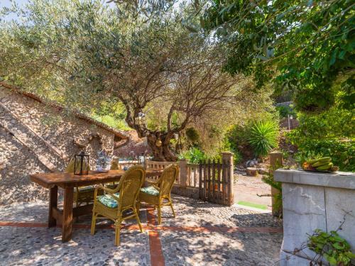 Holiday Home Cala Tuent