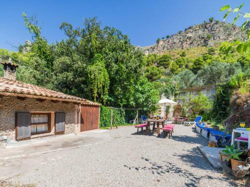 Holiday Home Cala Tuent