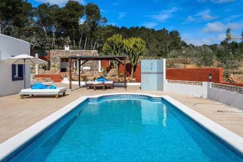 Villa Charming Ibicencan Style House