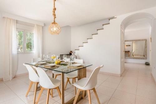 Villa Charming Ibicencan Style House