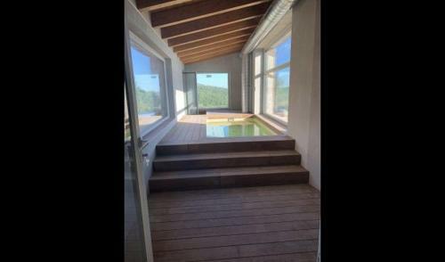 Lladurs Villa Sleeps 16 With Pool