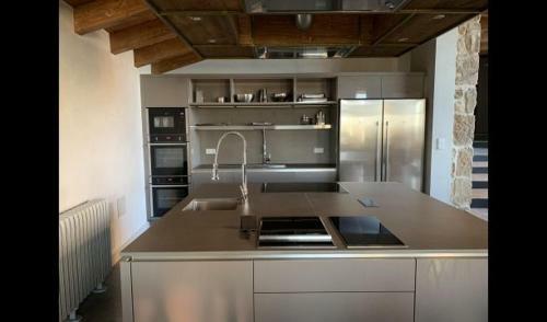 Lladurs Villa Sleeps 16 With Pool