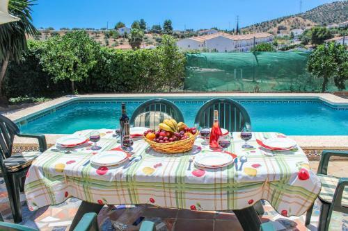 Cottage In Bermejo 7 Km From �lora