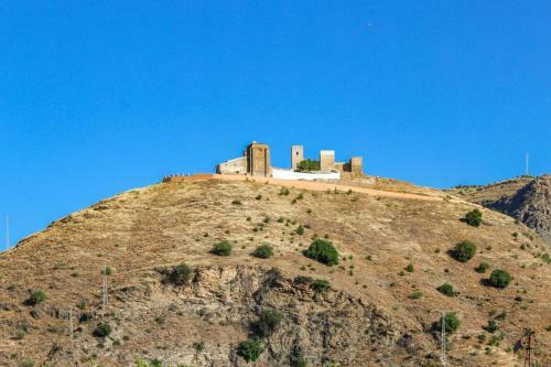 Cottage In Bermejo 7 Km From �lora