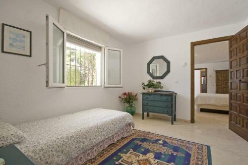 Xabia Villa Sleeps 8 Pool Wifi
