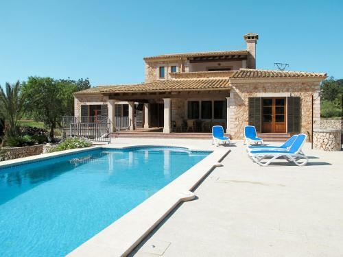 Holiday Home Juan - Cdo201
