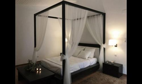 Can Trabal Villa Sleeps 34 With Pool