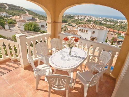 Holiday Home Villa Jacaranda