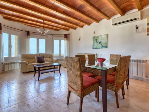 Holiday Home Villa Jacaranda