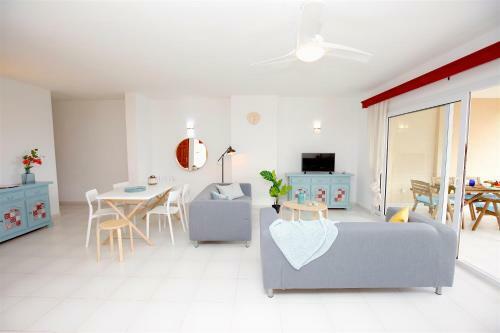 Apartments Es Trenc