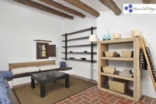 Sitges Villa Sleeps 18 Pool Wifi