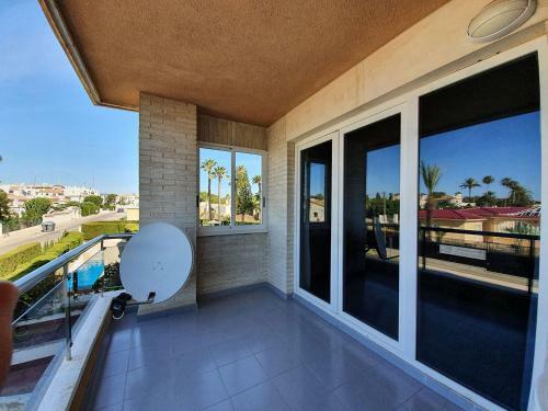 -- Front Line -- Apartments In Playa Flamenca