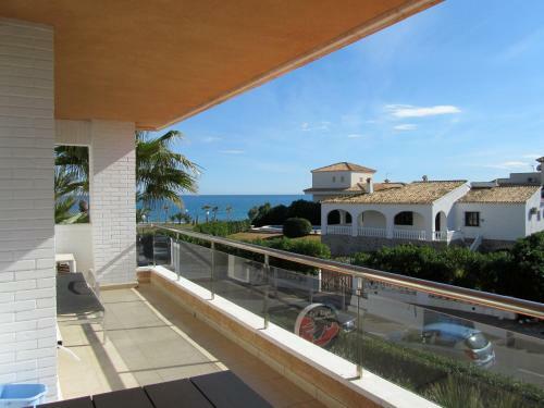 -- Front Line -- Apartments In Playa Flamenca