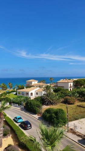 -- Front Line -- Apartments In Playa Flamenca