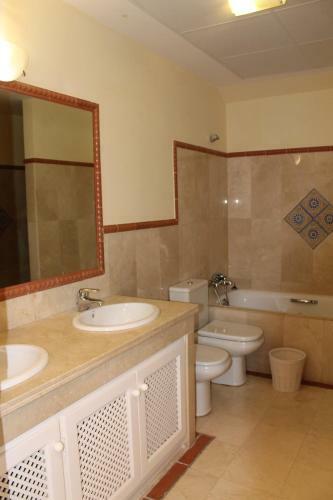 Apartamento La Perla de La Bahia Beachfront