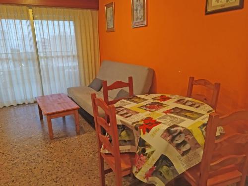 Apartamentos Grao De Gand�a 3000