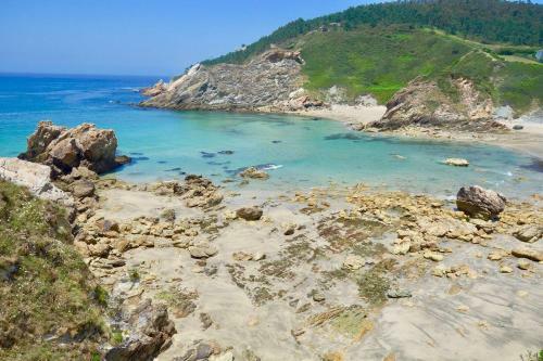 The Cliffs - Morandaina Beach