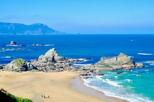 The Cliffs - Morandaina Beach