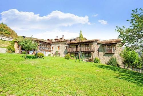 Apartment With 2 Bedrooms In Ardanue