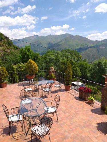 Apartment With 2 Bedrooms In Ardanue