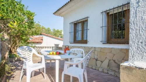 Villa- Herreros