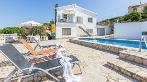 Terrafortuna Villa Sleeps 5 With Pool