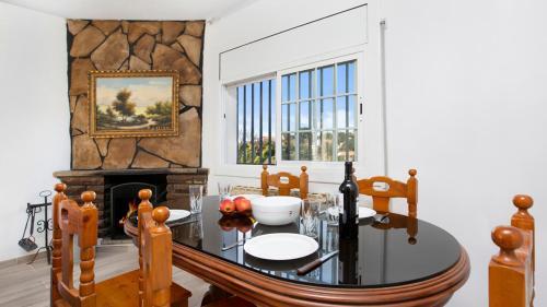 Terrafortuna Villa Sleeps 5 With Pool