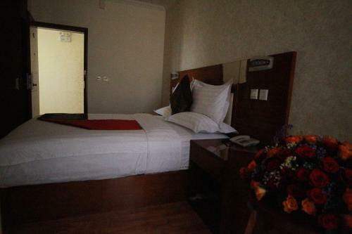 Marcen Addis Hotel