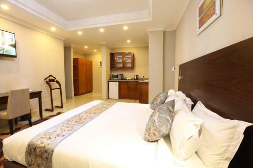 Geza Apartment Hotel
