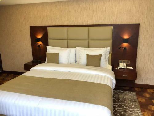 Desalegn Hotels And Resort