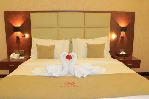 Desalegn Hotels And Resort