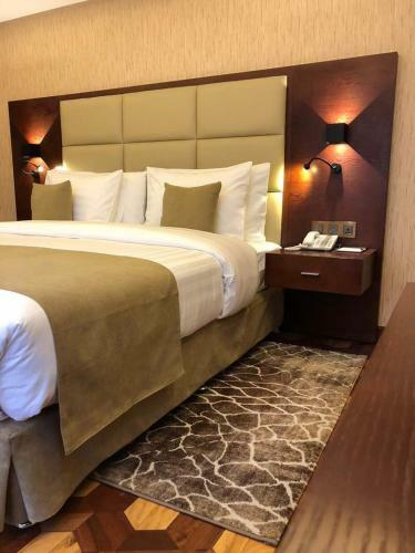 Desalegn Hotels And Resort