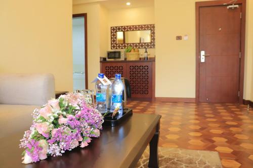Desalegn Hotels And Resort