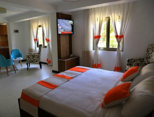 Bed & Breakfast Abat Guest House