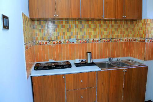 Bed & Breakfast Abat Guest House