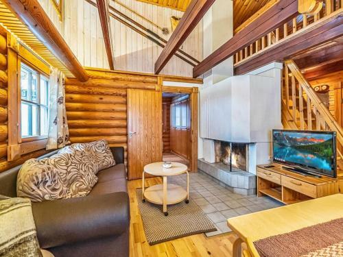 Holiday Home Yll�ksen Tunturihonkamaja 5