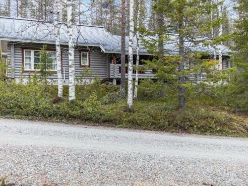 Holiday Home Yll�ksen Tunturihonkamaja 5