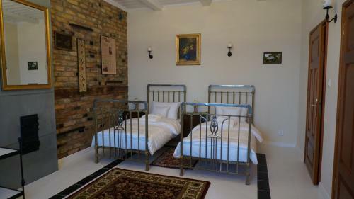 Hostal Apartamenty Galeria Trunk�w