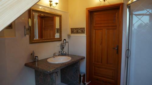 Hostal Apartamenty Galeria Trunk�w