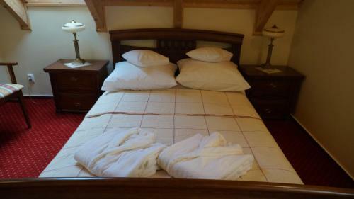 Hostal Apartamenty Galeria Trunk�w