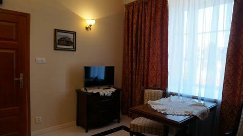 Hostal Apartamenty Galeria Trunk�w