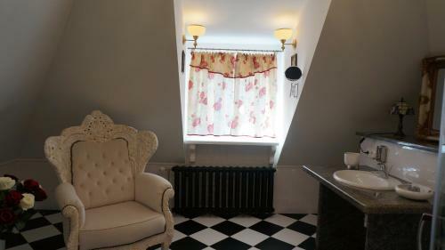 Hostal Apartamenty Galeria Trunk�w