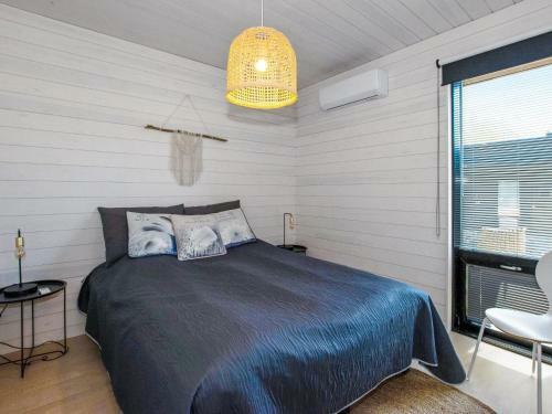 Holiday Home Kasn�s Marina B12
