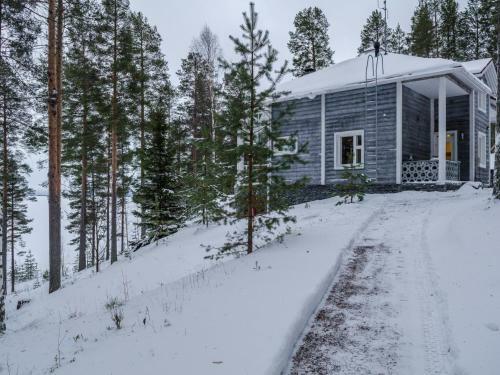 Holiday Home Villa Concrete Kelo