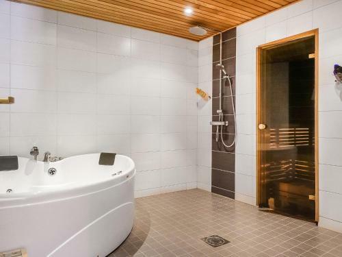 Holiday Home Lux III