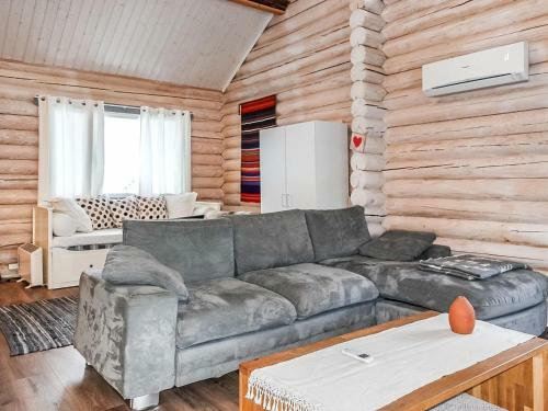 Holiday Home Isopyh�nmaa